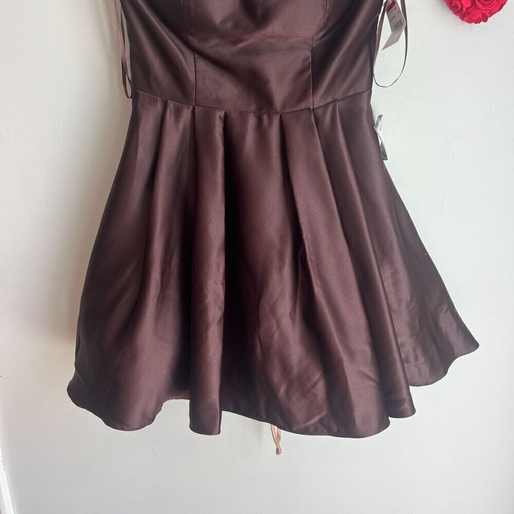 Blondie Nites Lamour Lace-Up Mini Satin Skater Dress Sz 7 in Brown Chocolate - Picture 3 of 13